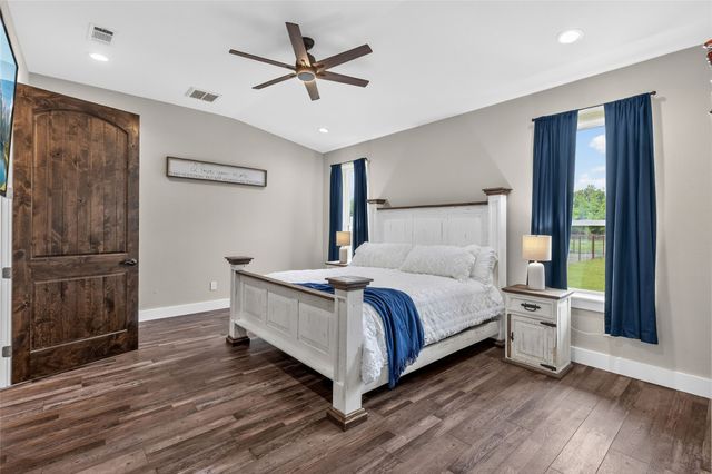 1149 Signal Road, Quinlan, TX 75474