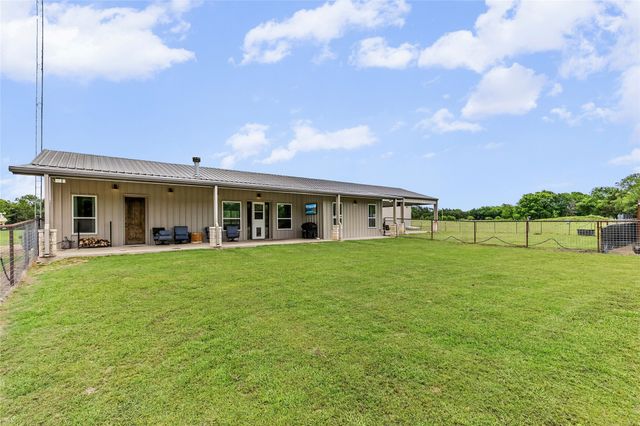 1149 Signal Road, Quinlan, TX 75474