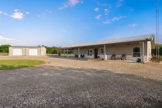 1149 Signal Road, Quinlan, TX 75474