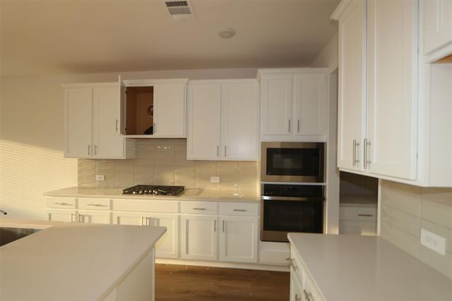 21302 Villa Spruce Lane, Tomball, TX 77377