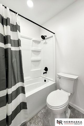 2732 N 65th Street, Omaha, NE 68104