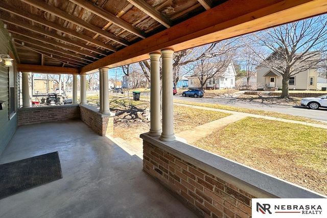 2732 N 65th Street, Omaha, NE 68104