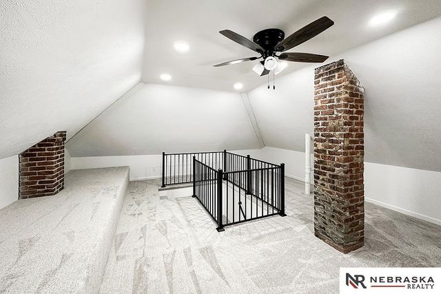 2732 N 65th Street, Omaha, NE 68104