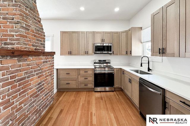 2732 N 65th Street, Omaha, NE 68104