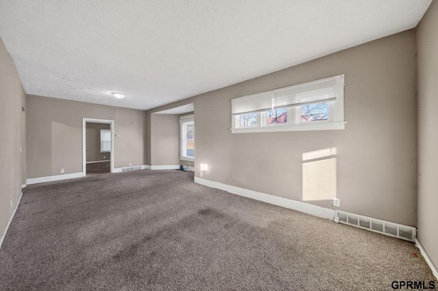 2504 Hartman Avenue, Omaha, NE 68111