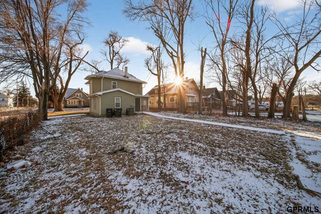 2504 Hartman Avenue, Omaha, NE 68111