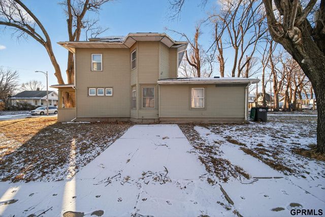 2504 Hartman Avenue, Omaha, NE 68111