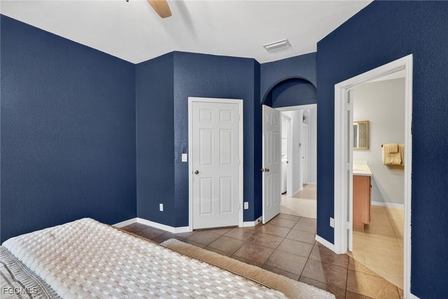 9720 Gladiolus Preserve CIR, Fort Myers, FL 33908