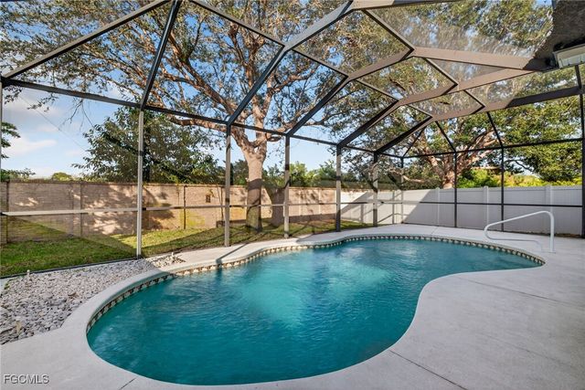 9720 Gladiolus Preserve CIR, Fort Myers, FL 33908