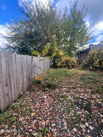 23 Exchange Street, Colonie, NY 12205