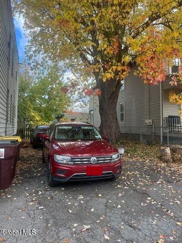 23 Exchange Street, Colonie, NY 12205