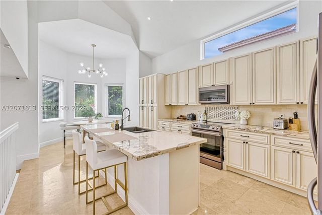 1500 SW 171st Ter, Pembroke Pines, FL 33027