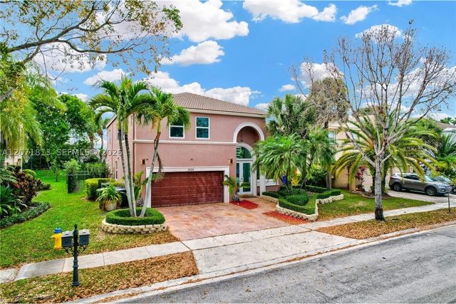 1500 SW 171st Ter, Pembroke Pines, FL 33027
