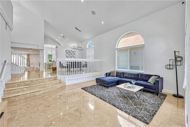1500 SW 171st Ter, Pembroke Pines, FL 33027
