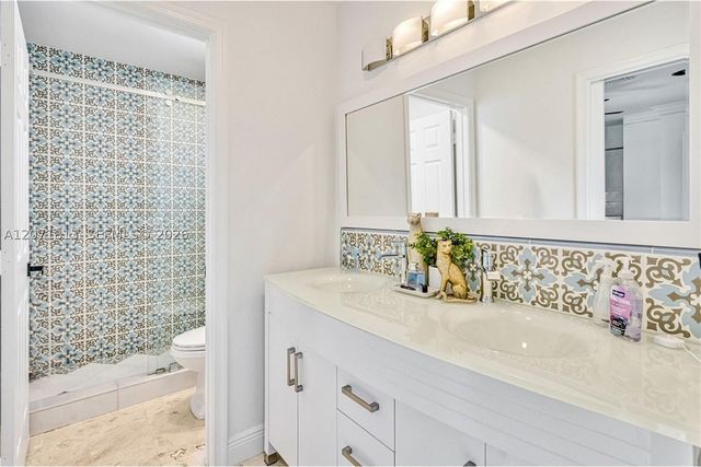 1500 SW 171st Ter, Pembroke Pines, FL 33027