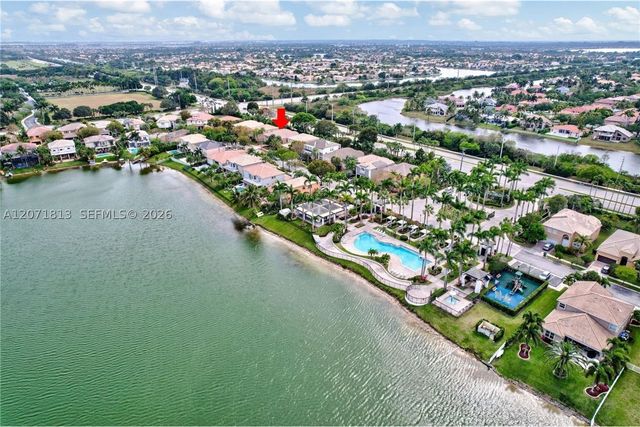1500 SW 171st Ter, Pembroke Pines, FL 33027