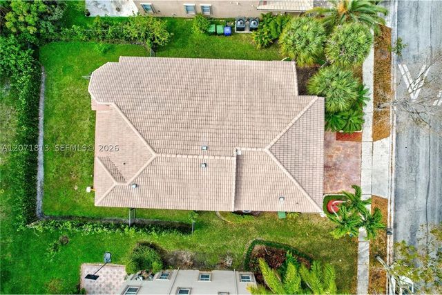 1500 SW 171st Ter, Pembroke Pines, FL 33027