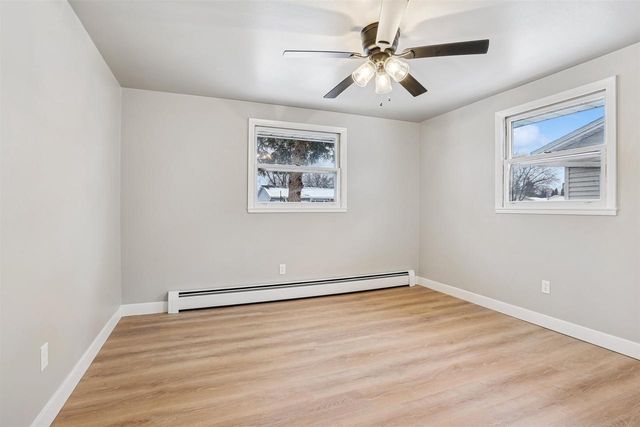 1482 COMMANCHE AVENUE, Green Bay, WI 54313