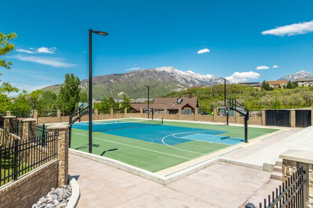 2357 E GLACIAL PEAK DR, Draper, UT 84020