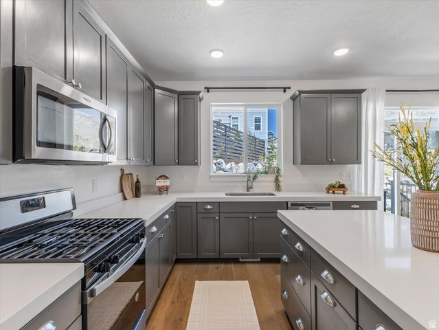 2357 E GLACIAL PEAK DR, Draper, UT 84020