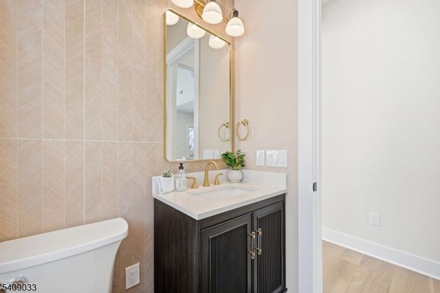 11 Homestead Ter, Livingston Twp., NJ 07039