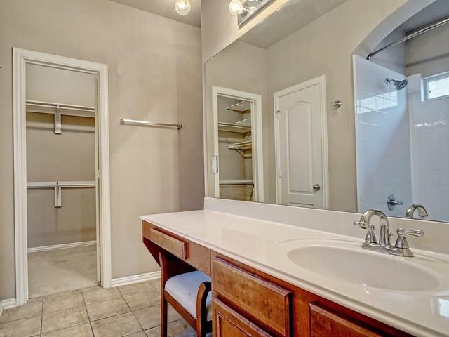 4561 Grassy Glen Drive, Fort Worth, TX 76244