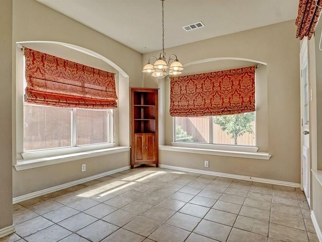 4561 Grassy Glen Drive, Fort Worth, TX 76244