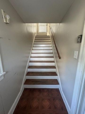 902 E 43rd ST, Austin, TX 78751