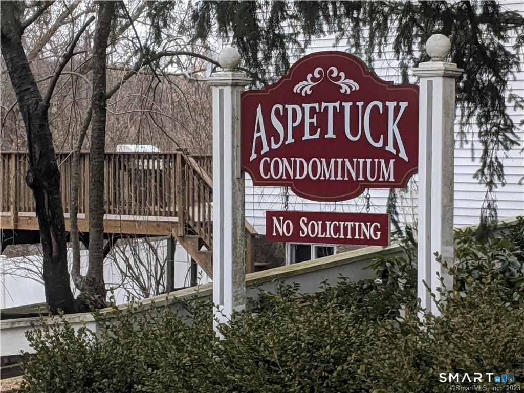 142 Aspetuck Village 142, New Milford, CT 06776