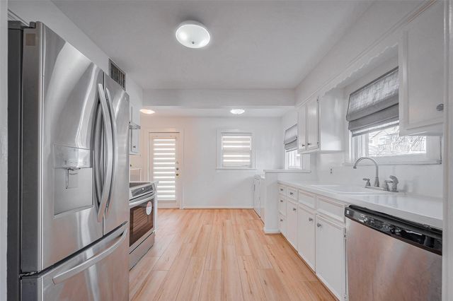 1614 Ridgewood Street, Houston, TX 77006