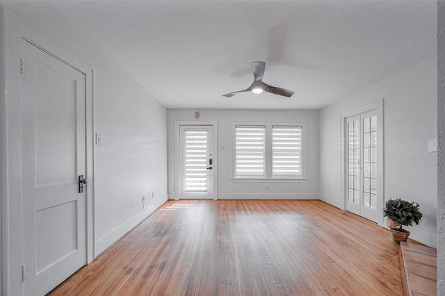 1614 Ridgewood Street, Houston, TX 77006