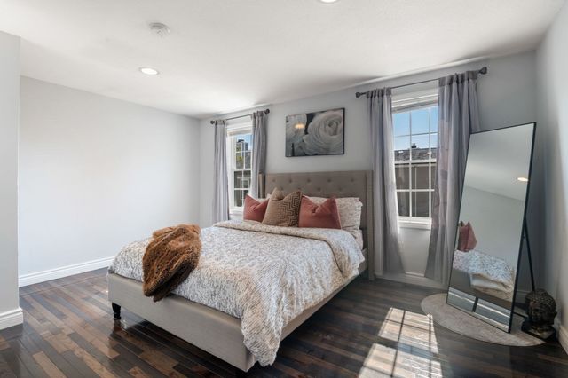 129 Lowell Street 4, Peabody, MA 01960