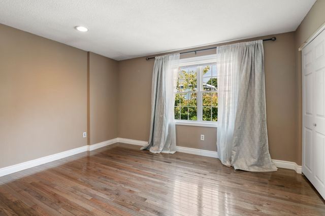 129 Lowell Street 4, Peabody, MA 01960