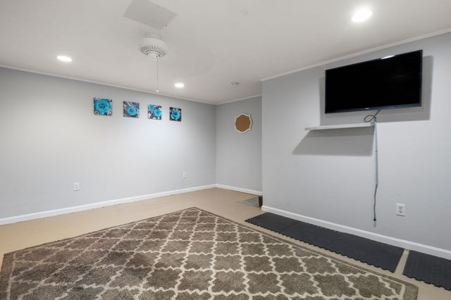 129 Lowell Street 4, Peabody, MA 01960