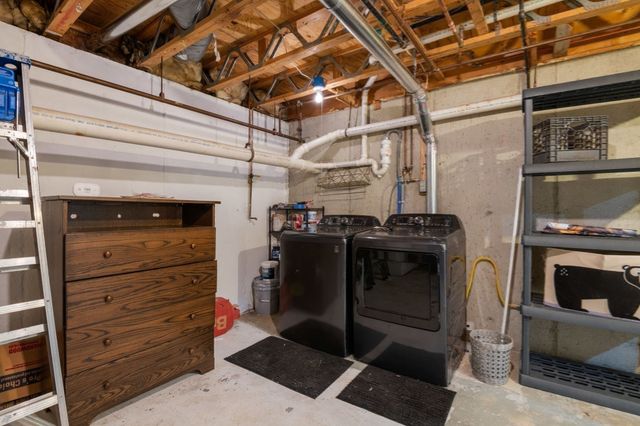 129 Lowell Street 4, Peabody, MA 01960