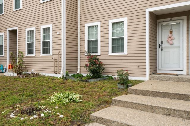 129 Lowell Street 4, Peabody, MA 01960