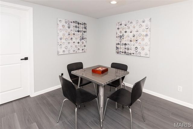 2766 Chalet Hill Drive, St Louis, MO 63129