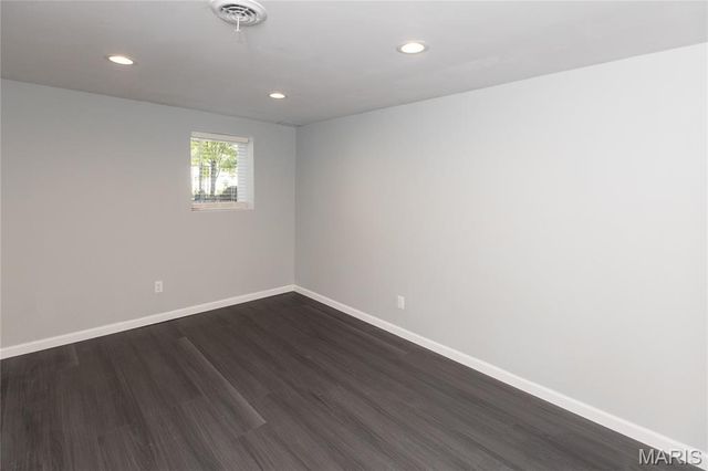 2766 Chalet Hill Drive, St Louis, MO 63129