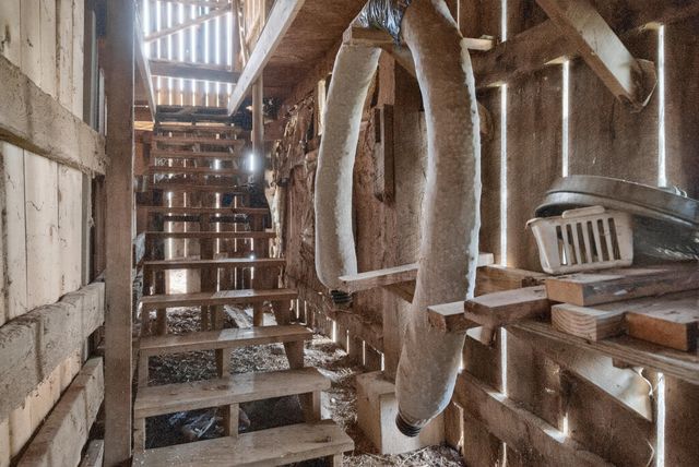 5100 Walnut Meadow Road, Paint Lick, KY 40461