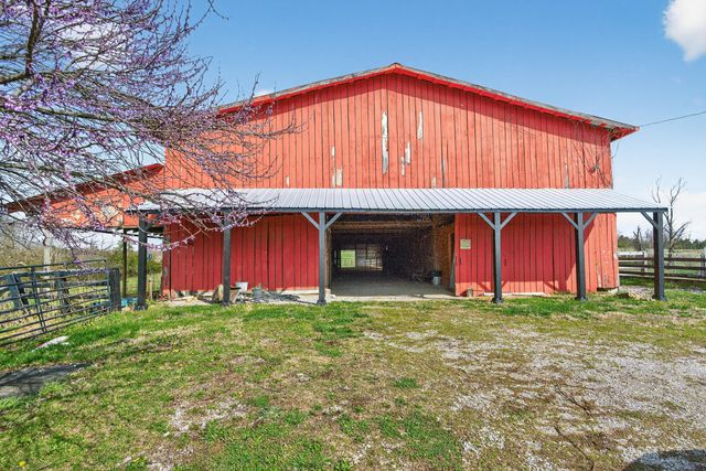 5100 Walnut Meadow Road, Paint Lick, KY 40461