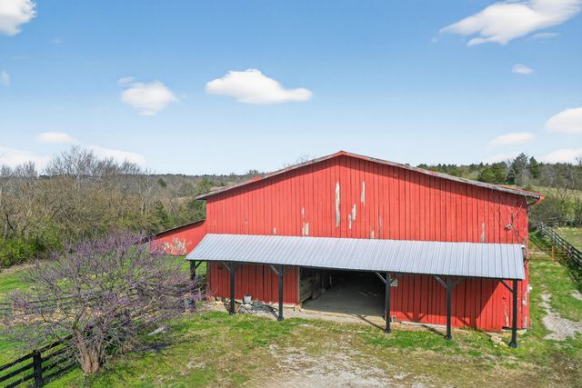 5100 Walnut Meadow Road, Paint Lick, KY 40461