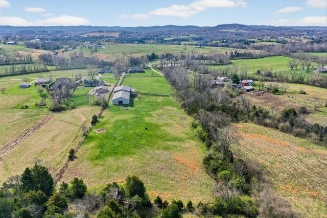 5100 Walnut Meadow Road, Paint Lick, KY 40461