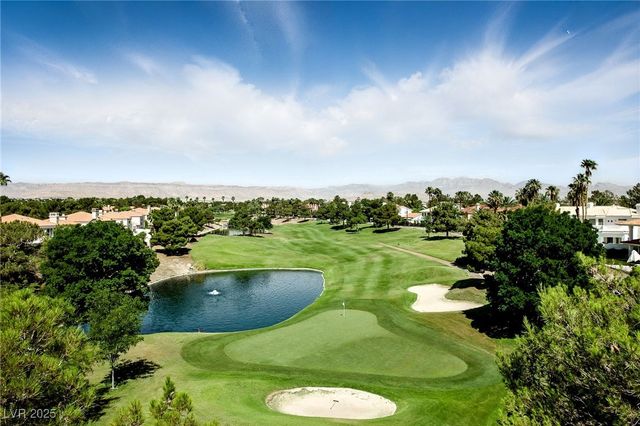 7988 Harbour Towne Avenue, Las Vegas, NV 89113