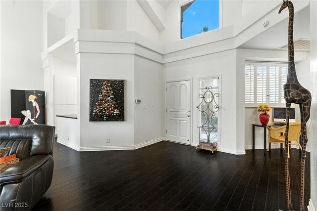 7988 Harbour Towne Avenue, Las Vegas, NV 89113