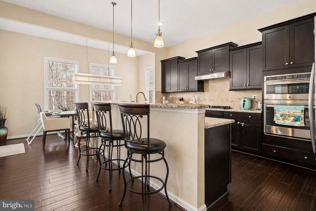 7303-A HAYFIELD RD, Alexandria, VA 22315