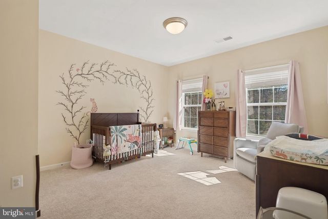 7303-A HAYFIELD RD, Alexandria, VA 22315