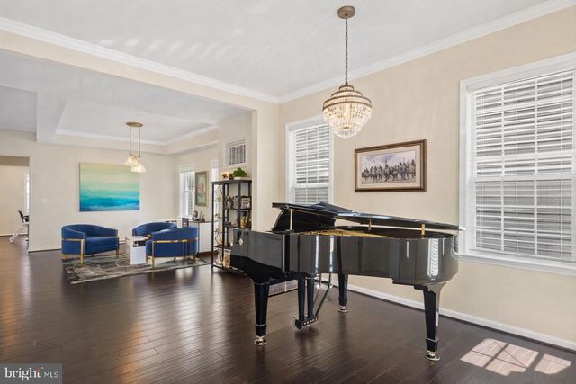 7303-A HAYFIELD RD, Alexandria, VA 22315