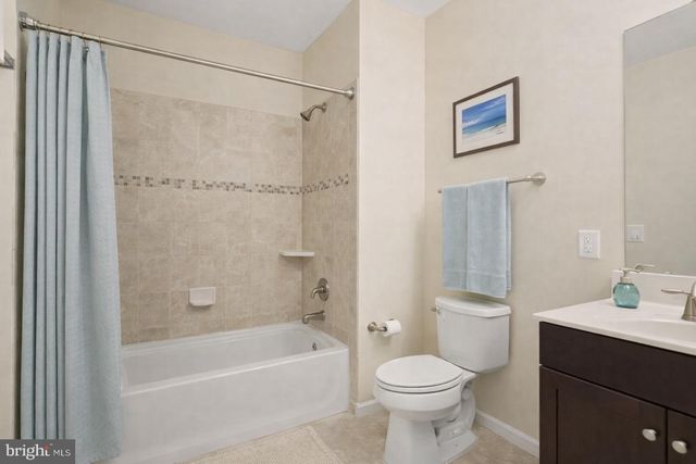 7303-A HAYFIELD RD, Alexandria, VA 22315