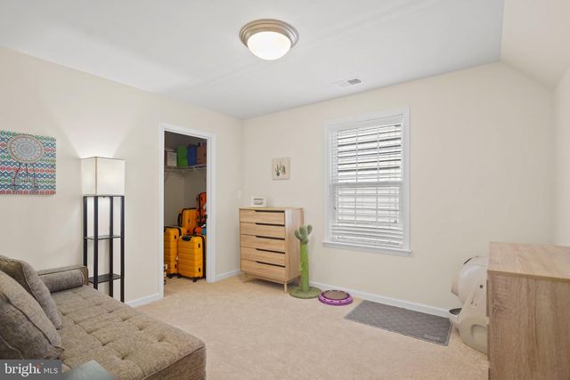 7303-A HAYFIELD RD, Alexandria, VA 22315