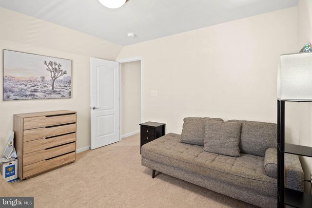 7303-A HAYFIELD RD, Alexandria, VA 22315